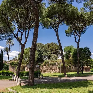  Apartment Rhome Colosseum